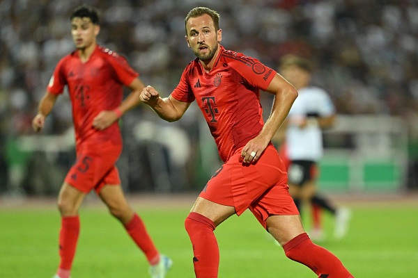 Alle drie de doelpunten van FC Bayern München werden gescoord door Harry Kane